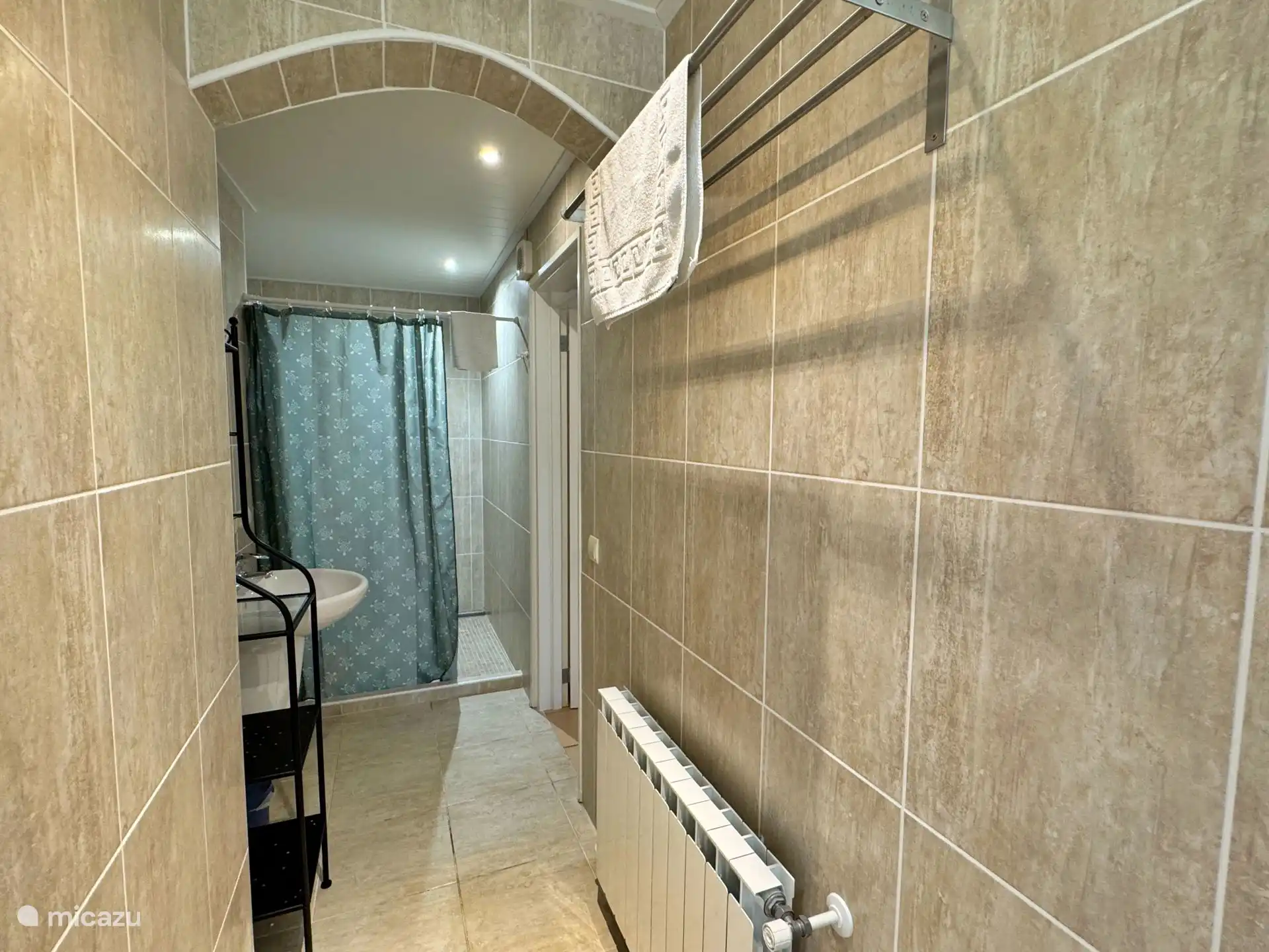 Badezimmer - Schlafzimmer 4