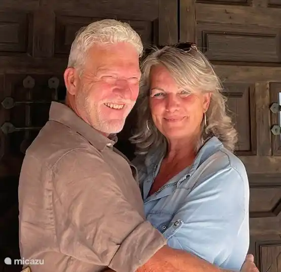 Jan & Mary