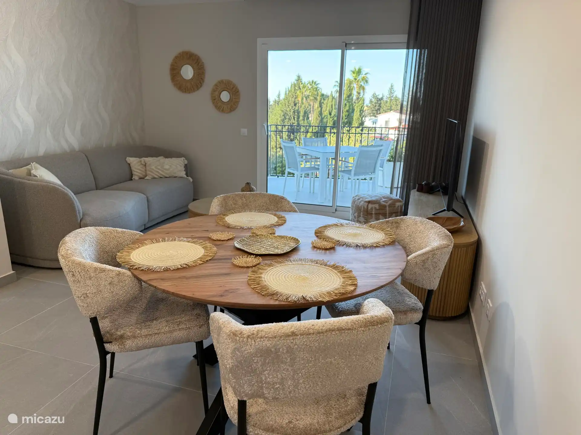 Le salon/salle à manger