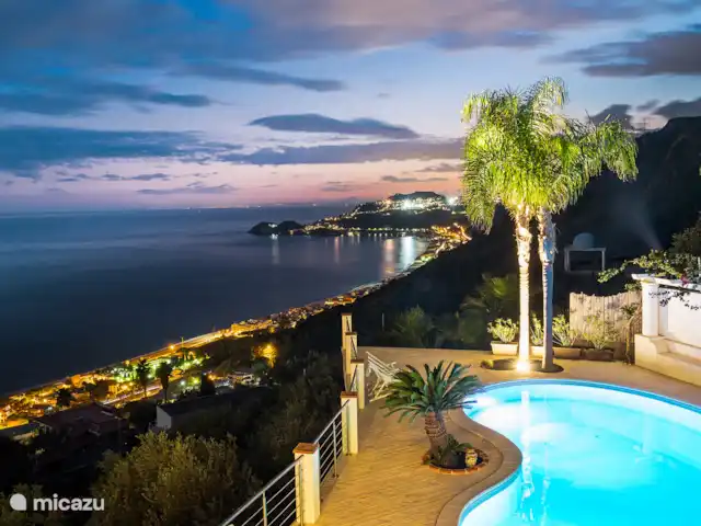 Villa Fragola en Italia, Sicilia, Letojanni - villa Villa Fragola