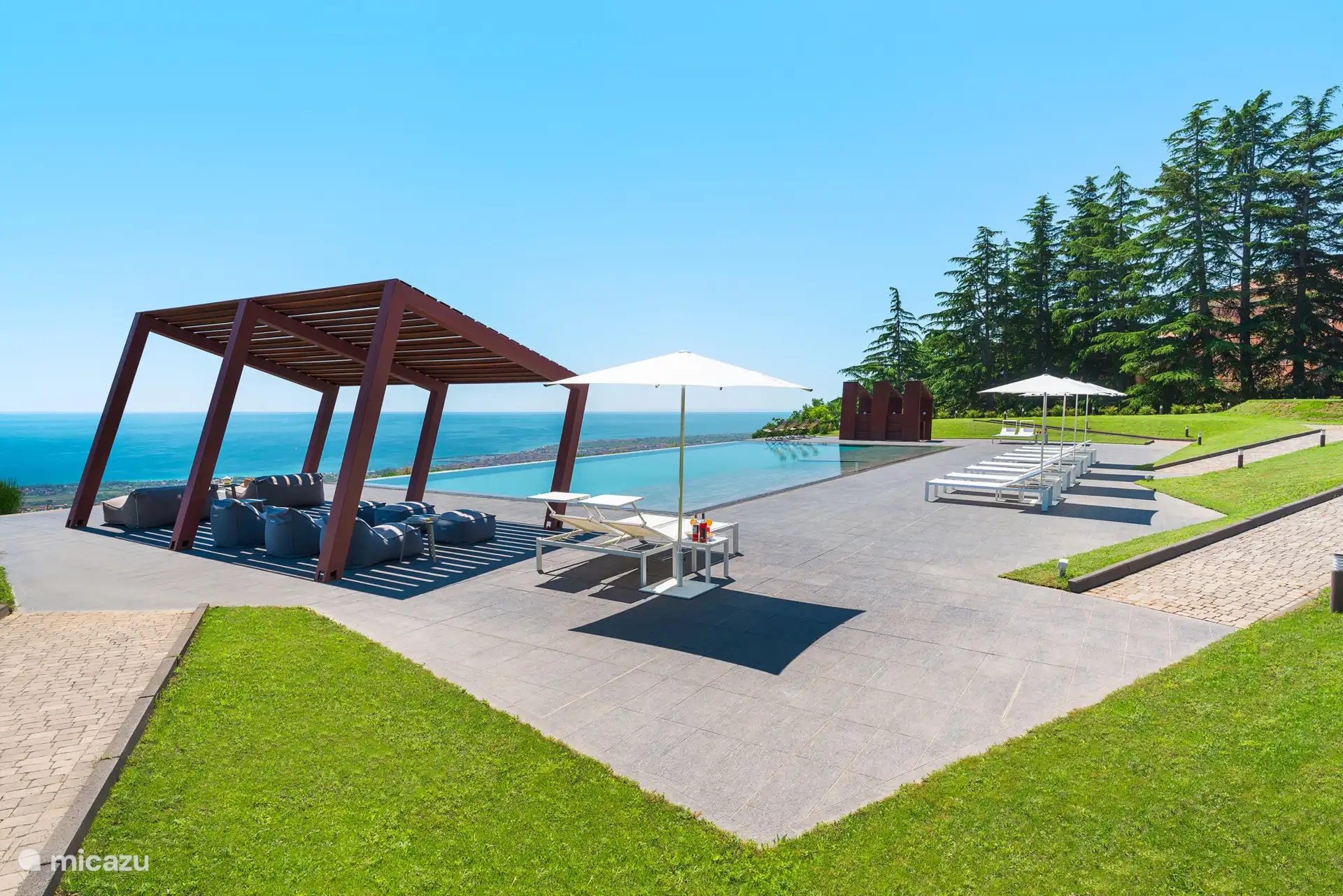 Villa Pera in Italien, Sizilien, Nunziata di Mascali - villa