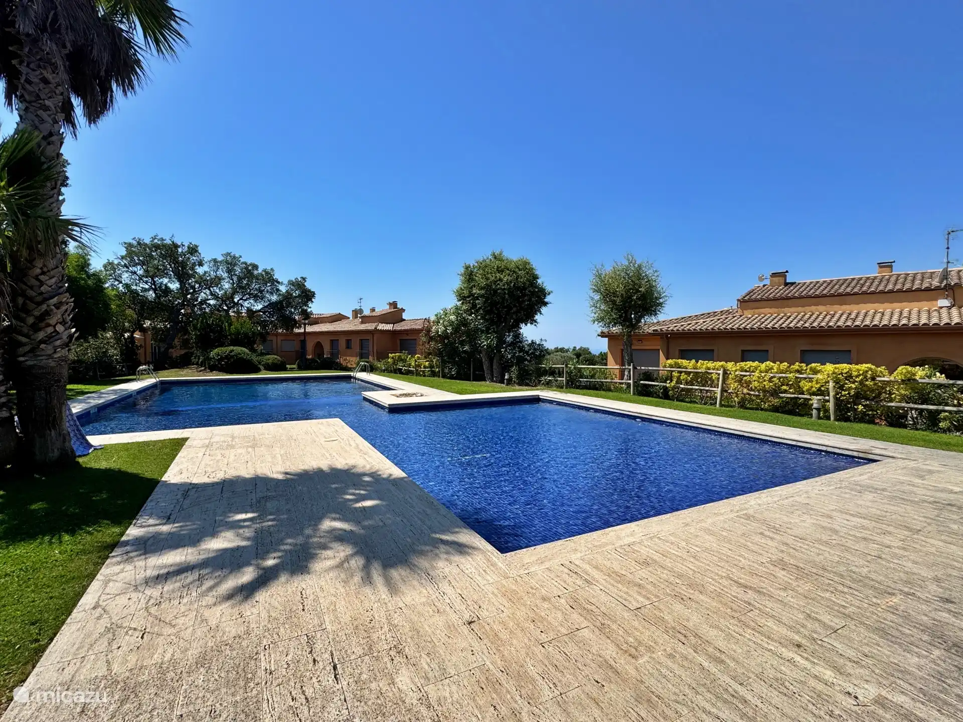 Gemeinschaftlicher Swimmingpool