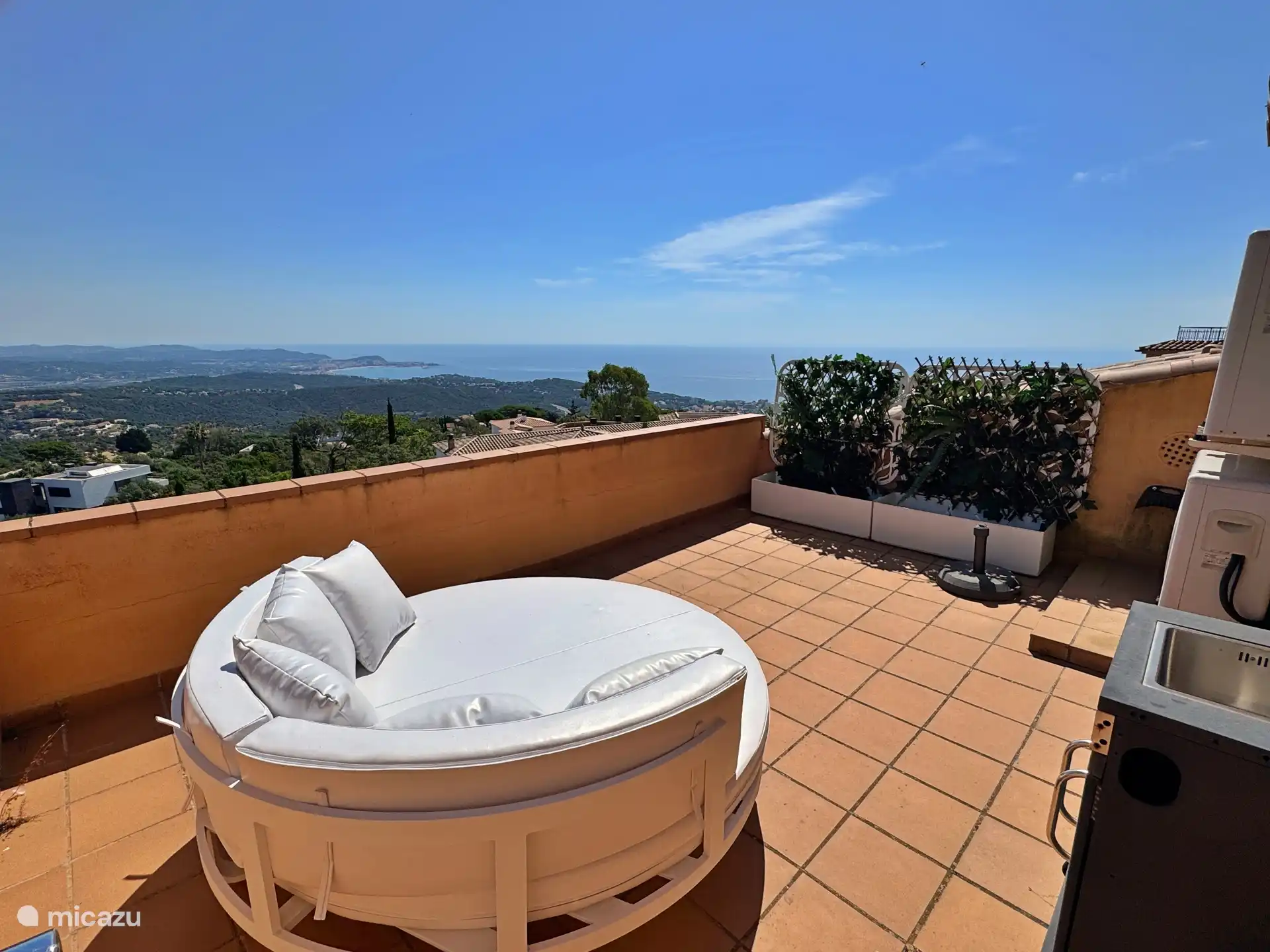 Terrasse im Obergeschoss