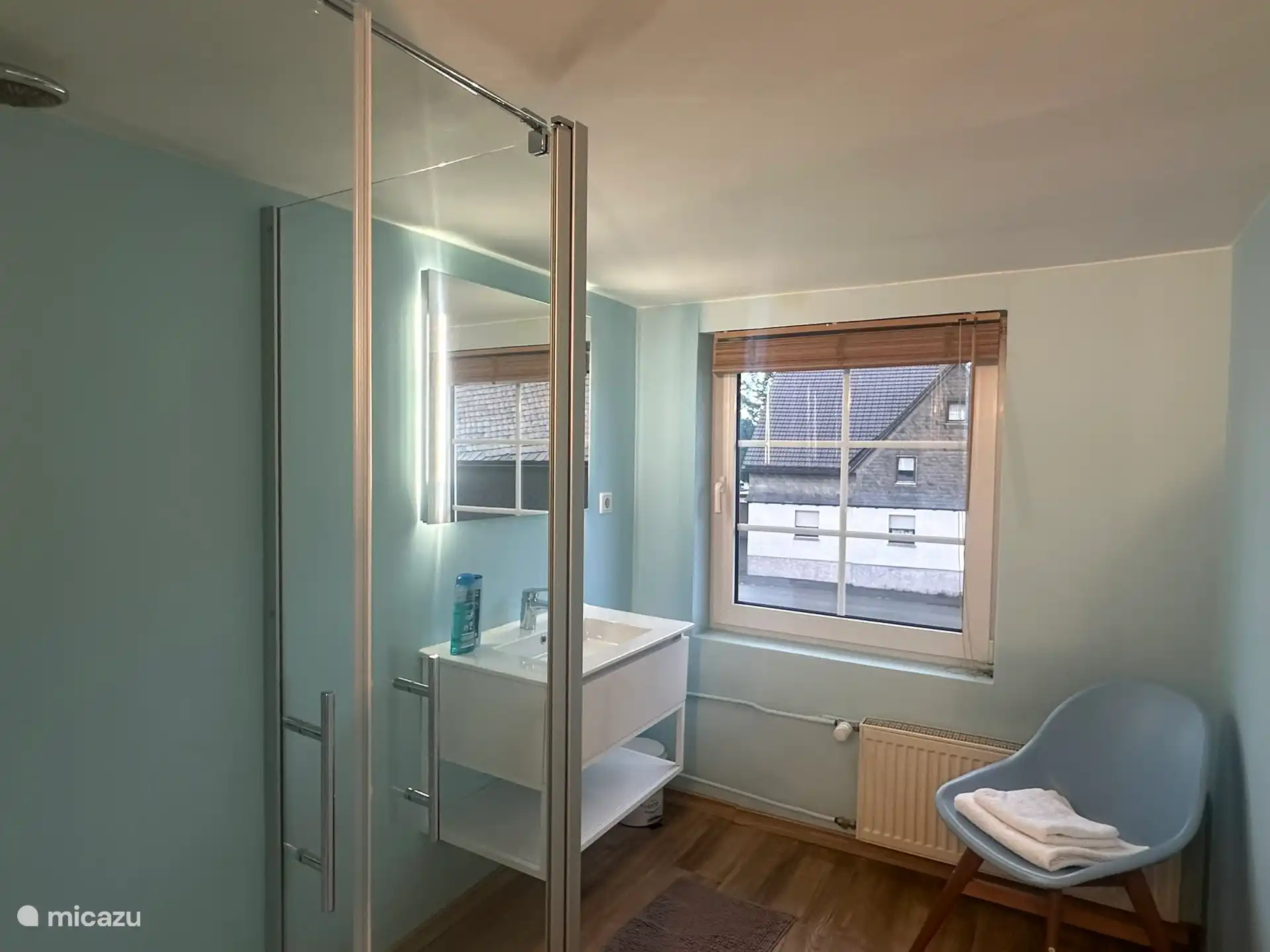 Gemeinschaftsbad der Zimmer Gerkenstein, Sürenberg und Zwistkopf