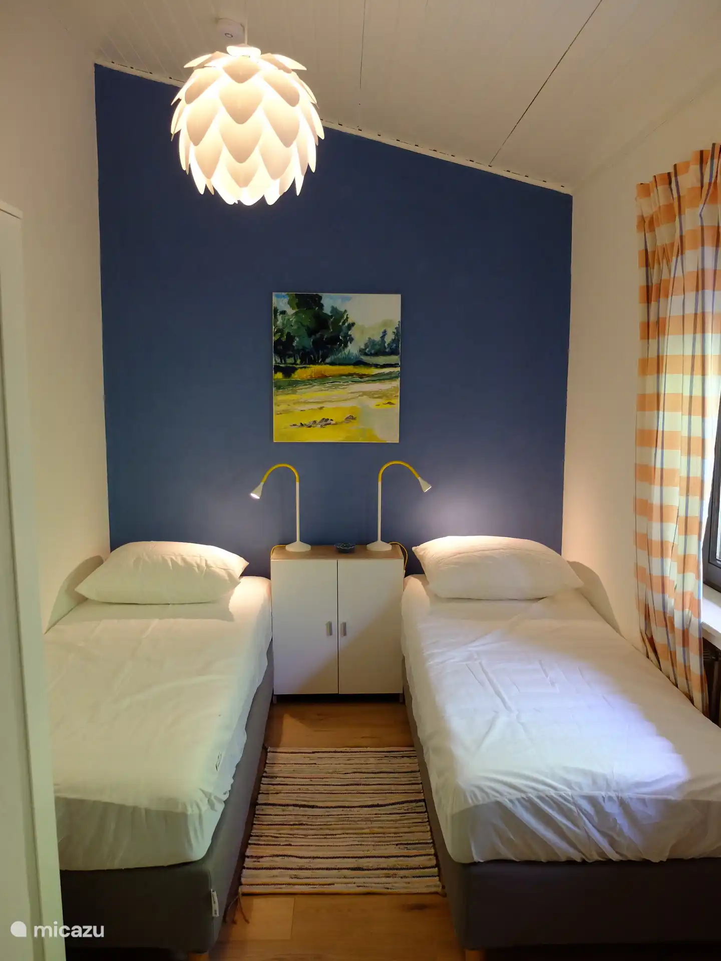 kleineres Schlafzimmer