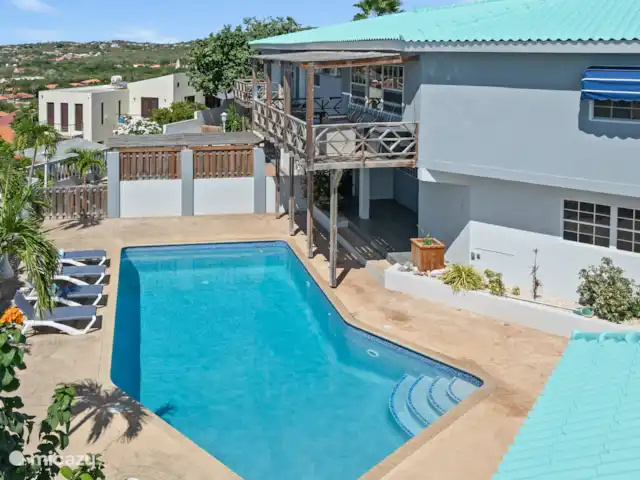 Hilltop Breeze Villa  en Curazao, Curazao Centro, Bottelier - villa Piscina compartida