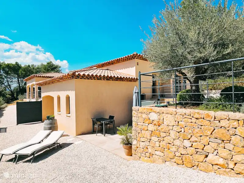 Casa rural con jacuzzi privado en Francia, Var, Entrecasteaux - Casa rural / Cabaña Casa rural con jacuzzi privado en Francia, Var, Entrecasteaux - Casa rural / Cabaña