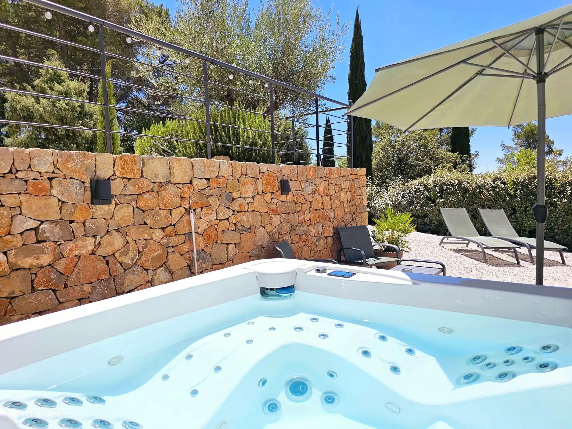 studio, Rians, Var, France -  Suite avec jacuzzi privé 