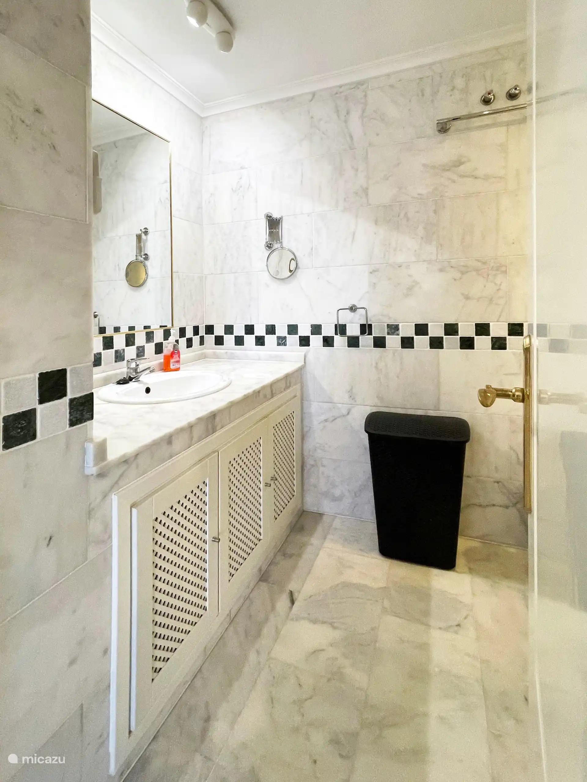 Badkamer van master bedroom