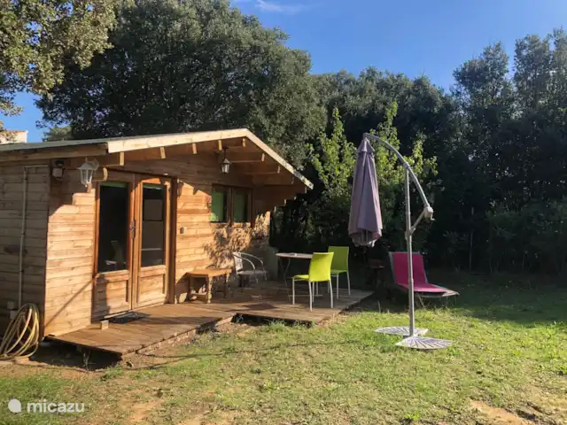 Location de Vacances France, Gard, La Roque-sur-Cèze, cabane en bois / lodge - Ma Petite Cabane  Location de Vacances France, Gard, La Roque-sur-Cèze, cabane en bois / lodge - Ma Petite Cabane