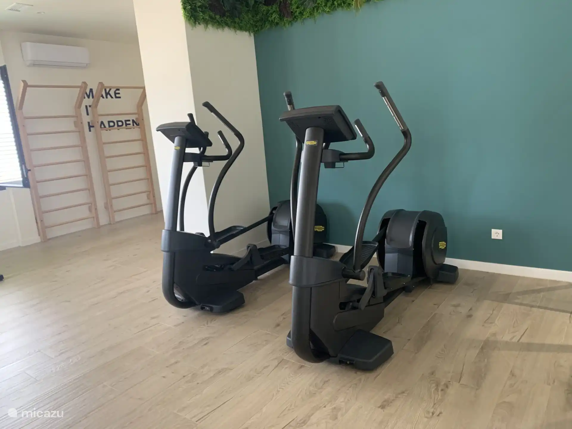 Het gerestaureerde gemeenschappelijke huis bevindt zich een gratis Gym