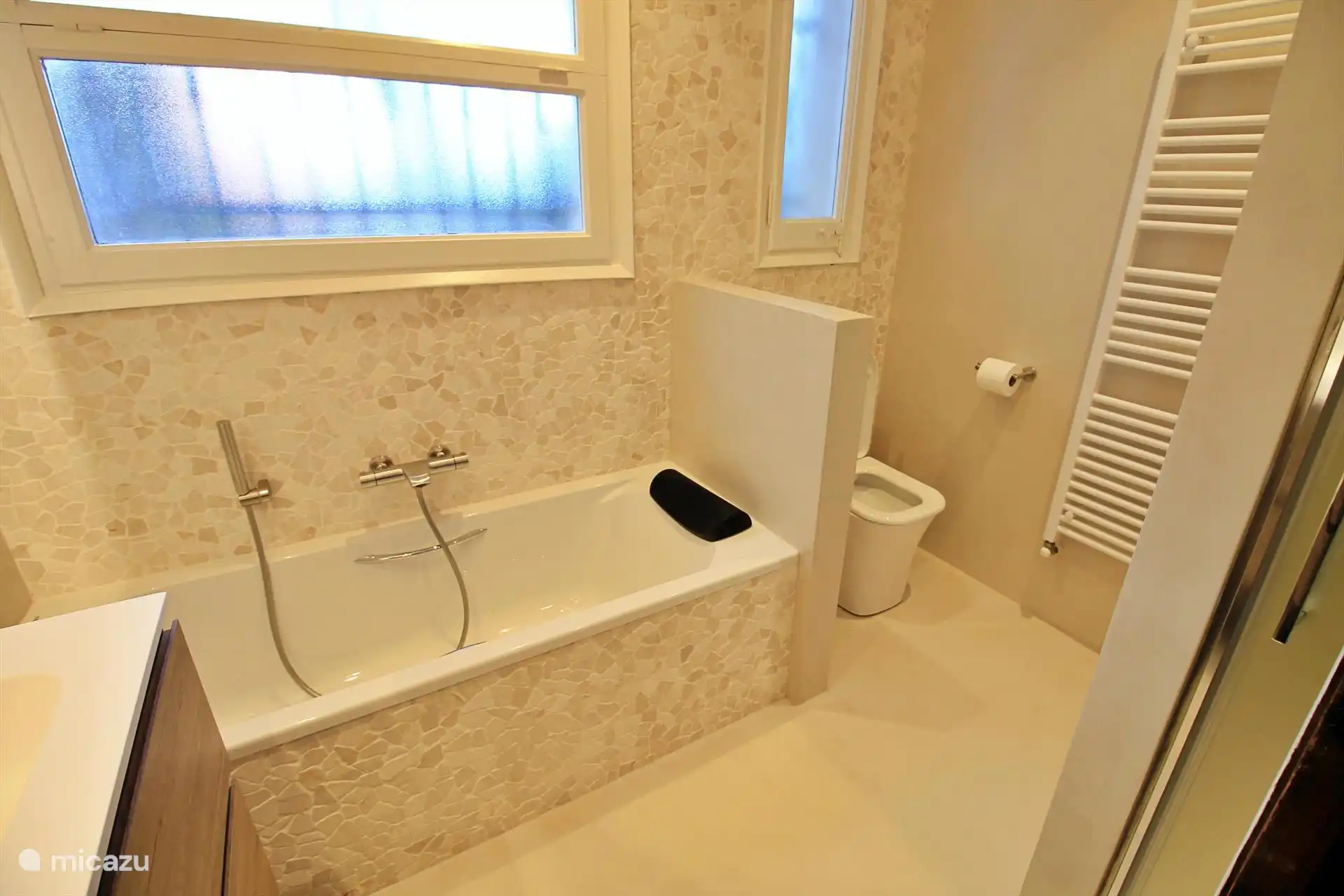 Bathroom 2 ensuite