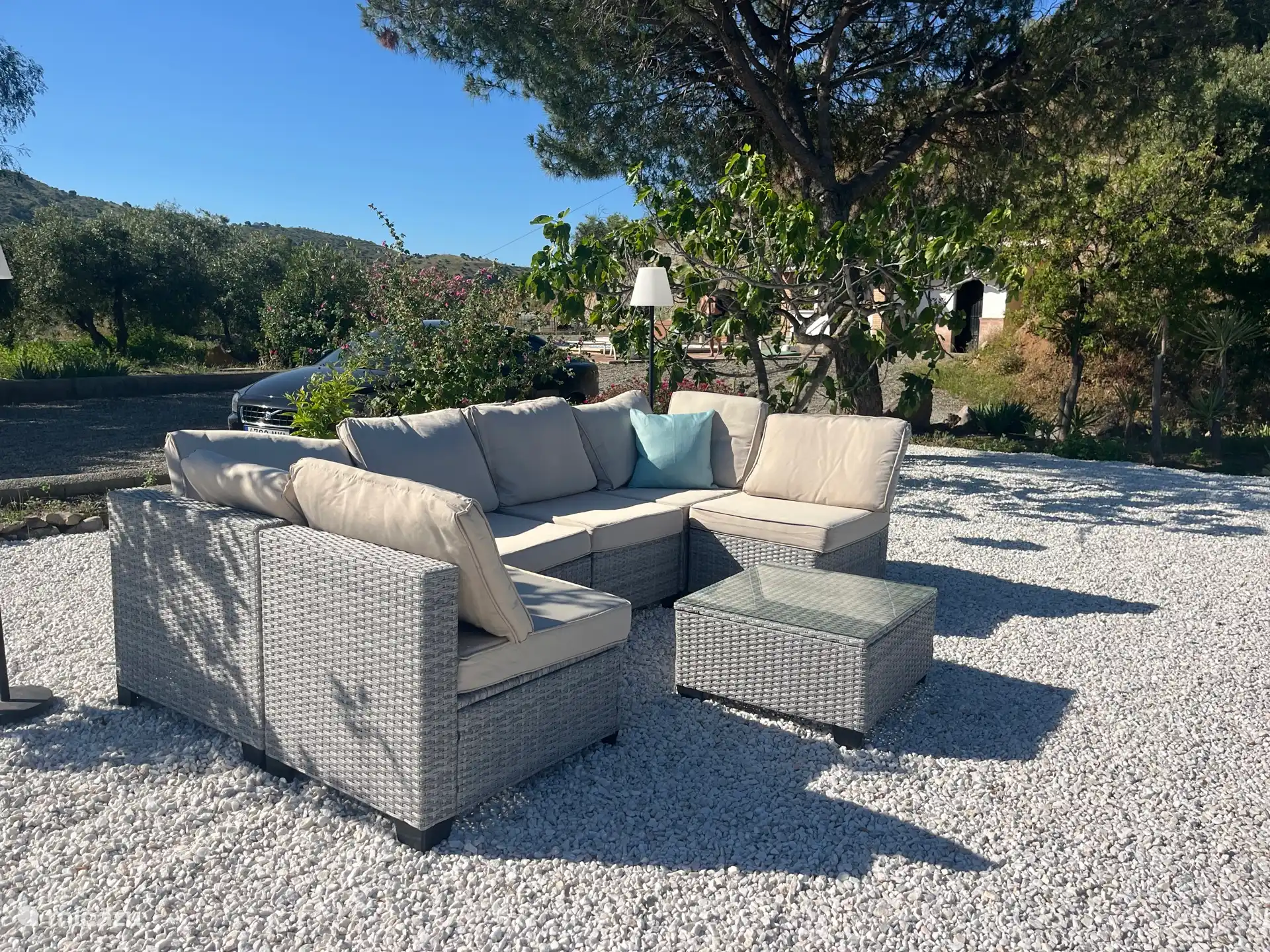 Hier können Sie den traumhaften Blick über das Tal und die schönsten Sonnenuntergänge genießen!