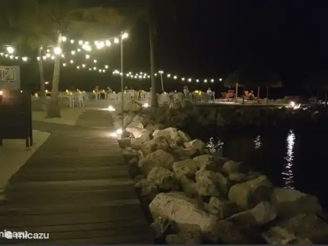 villa huren in Curaçao, Curacao-Midden, Blue Bay – Blue Bay Beach Villa@Pool Diner on the beach