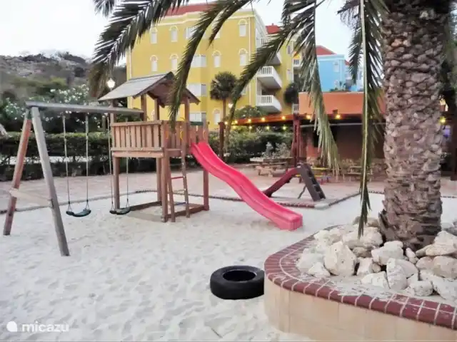 villa huren in Curaçao, Curacao-Midden, Blue Bay – Blue Bay Beach Villa@Pool Speeltuin aan het strand