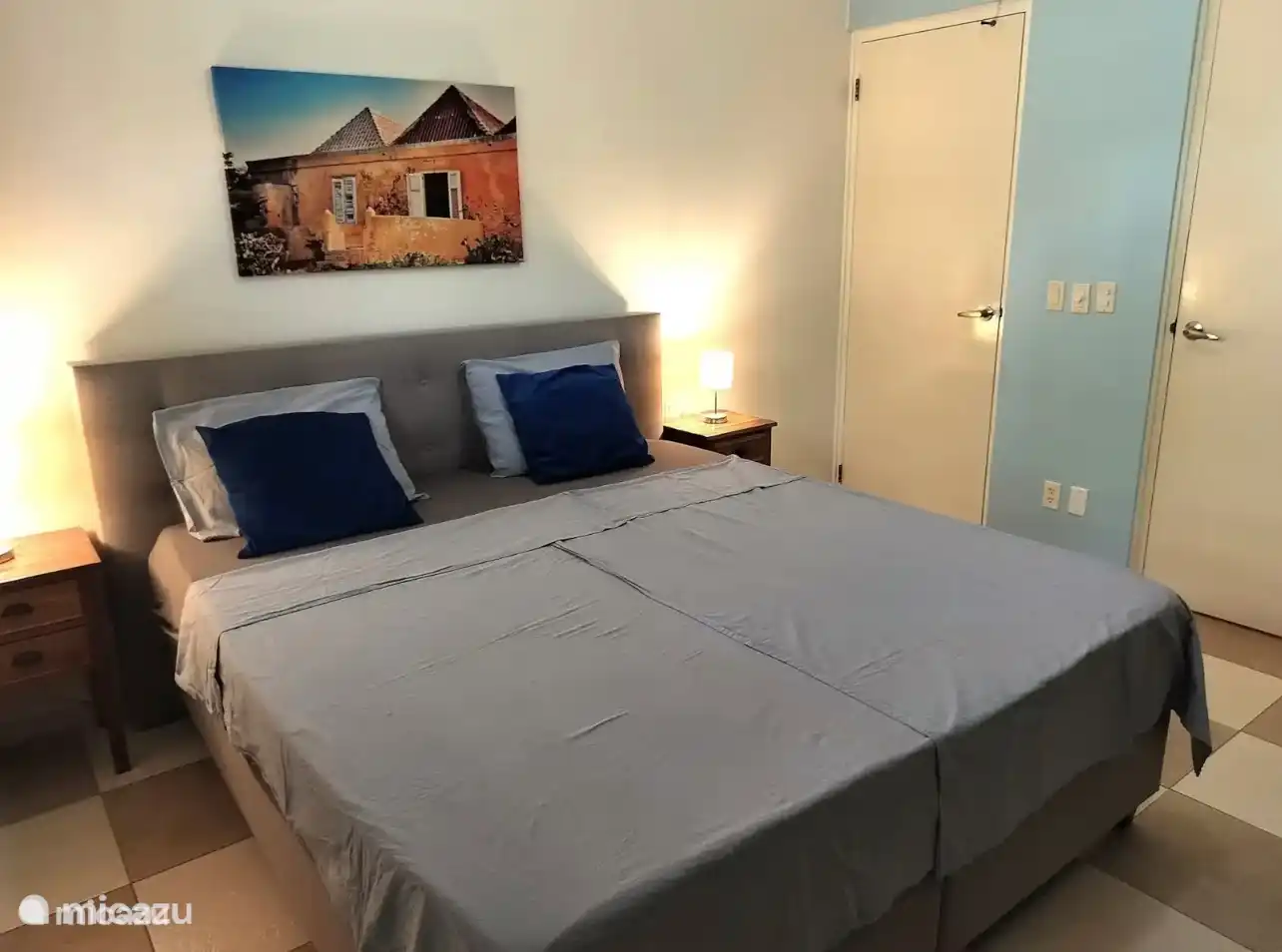 Chambre 1 lit king-size 210x180 cm