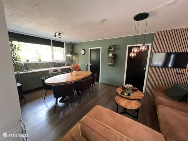 Vosseven 35, Barge à queue noire | Pays-Bas, Limbourg, Stramproy - bungalow .