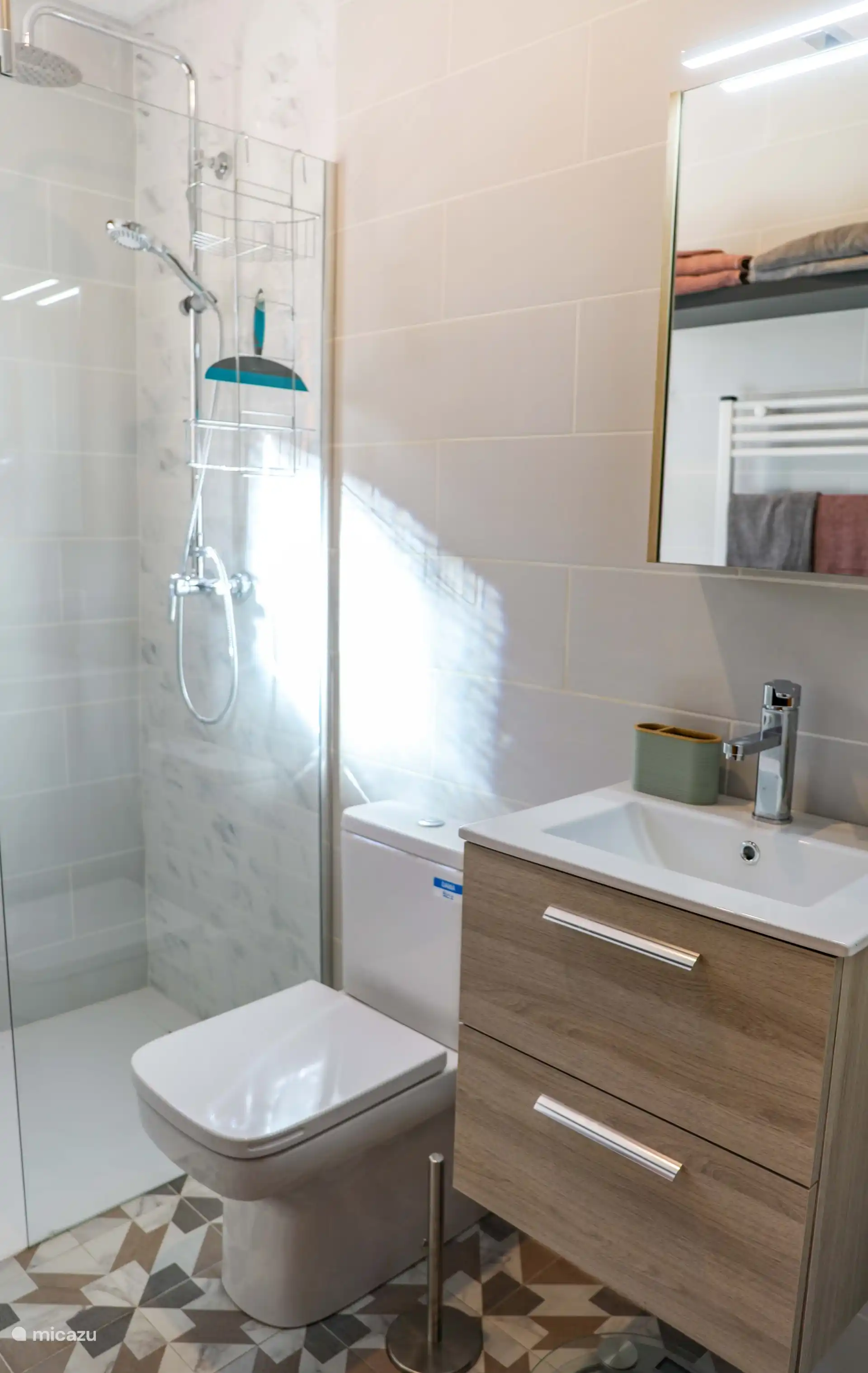 Badkamer  1 , vernieuwd