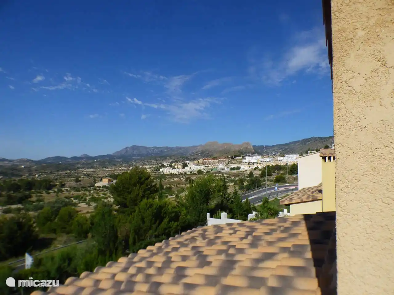 Blick auf das Dorf Relleu.