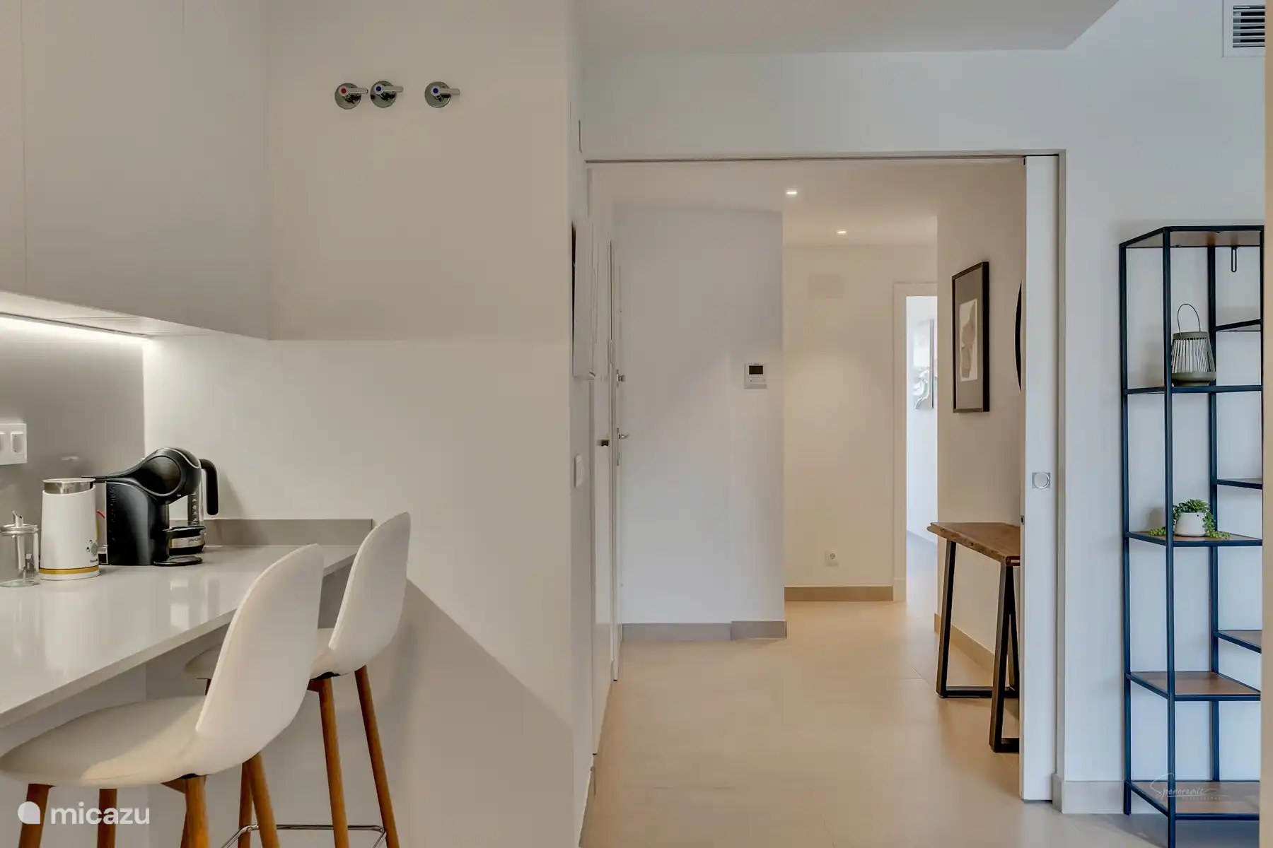 Flur offene Küche/Wohnzimmer