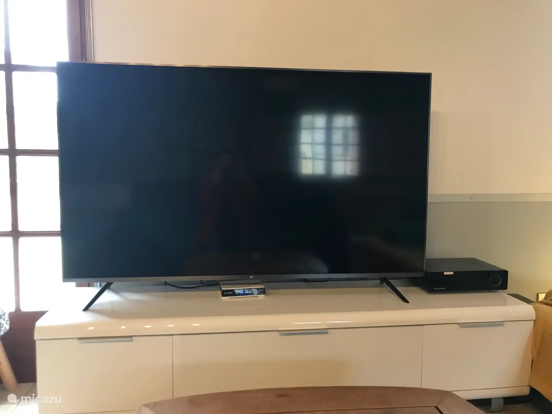 Fernseher 169 cm