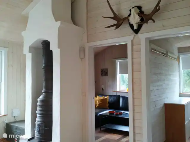 Västertorp - Maison jaune | Suède, Örebro, Lindesberg - bungalow Salle de télévision et stock