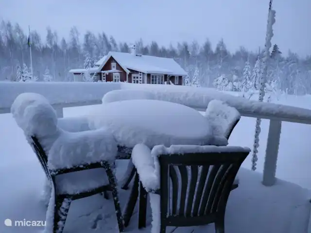 Maison rouge Västertorp | Suède, Örebro, Lindesberg - bungalow En plein hiver