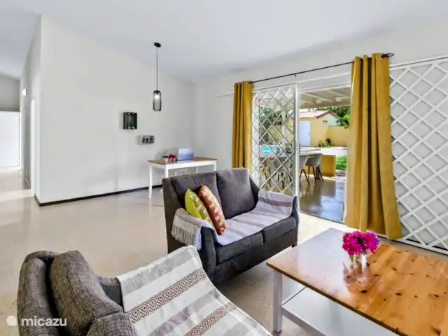 Villa Montana huren in Curaçao, Banda Abou (west), Grote Berg - villa Woonkamer, werkplek