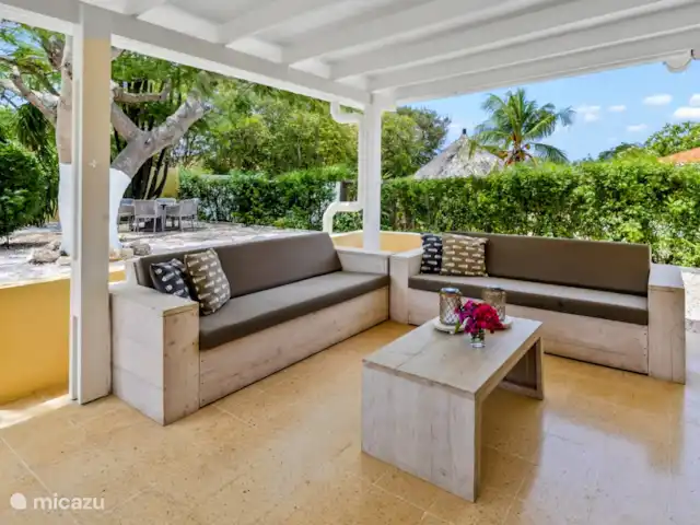 Villa Montana huren in Curaçao, Banda Abou (west), Grote Berg - villa Steigerhouten loungebank