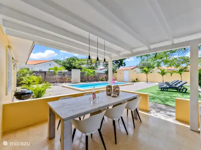 Villa Montana huren in Curaçao, Banda Abou (west), Grote Berg - villa 6 persoons eettafel, Weber BBQ
