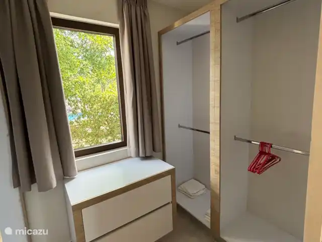 Location de Vacances Curaçao, Banda Ariba (est), Jan Sofat, villa - Villa exclusive avec piscine privée Le dressing / des deux côtés du maître a cette disposition.