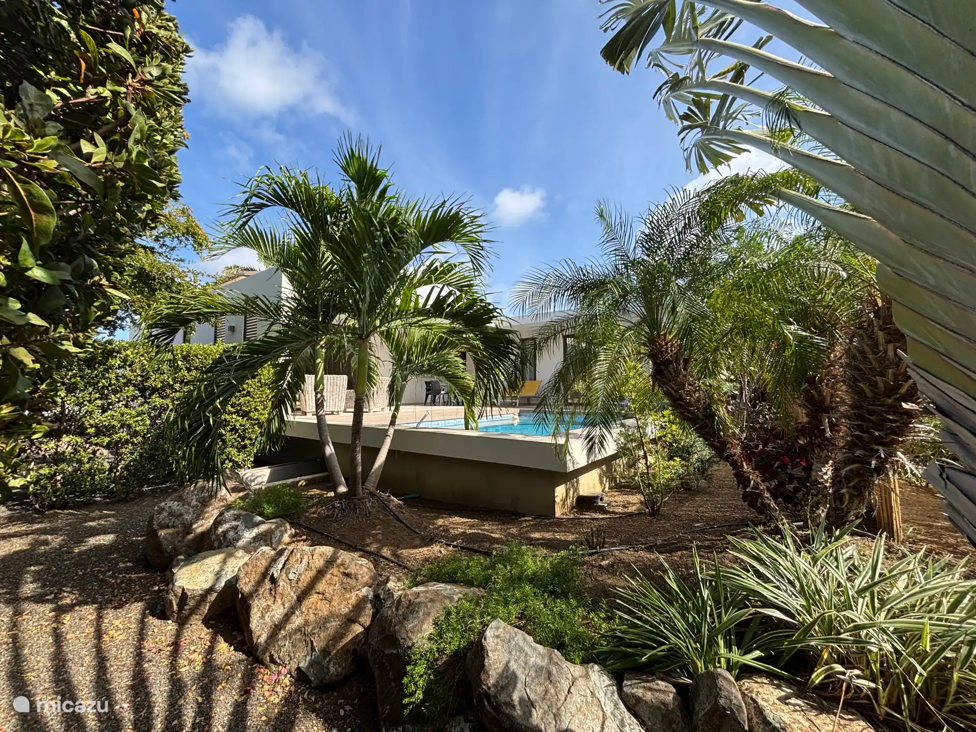 Villa depuis le jardin