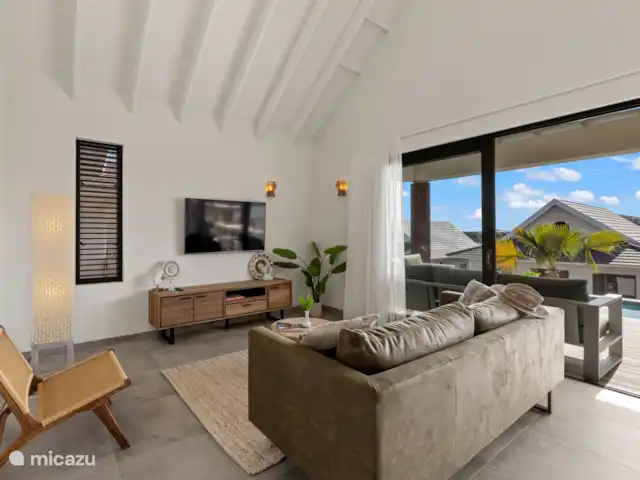Villa Jazmyn 31 Blue Bay Resort | Curaçao, Curaçao-Centre, Blue Bay - villa Se détendre devant la télévision intelligente est également certainement possible dans cette villa.