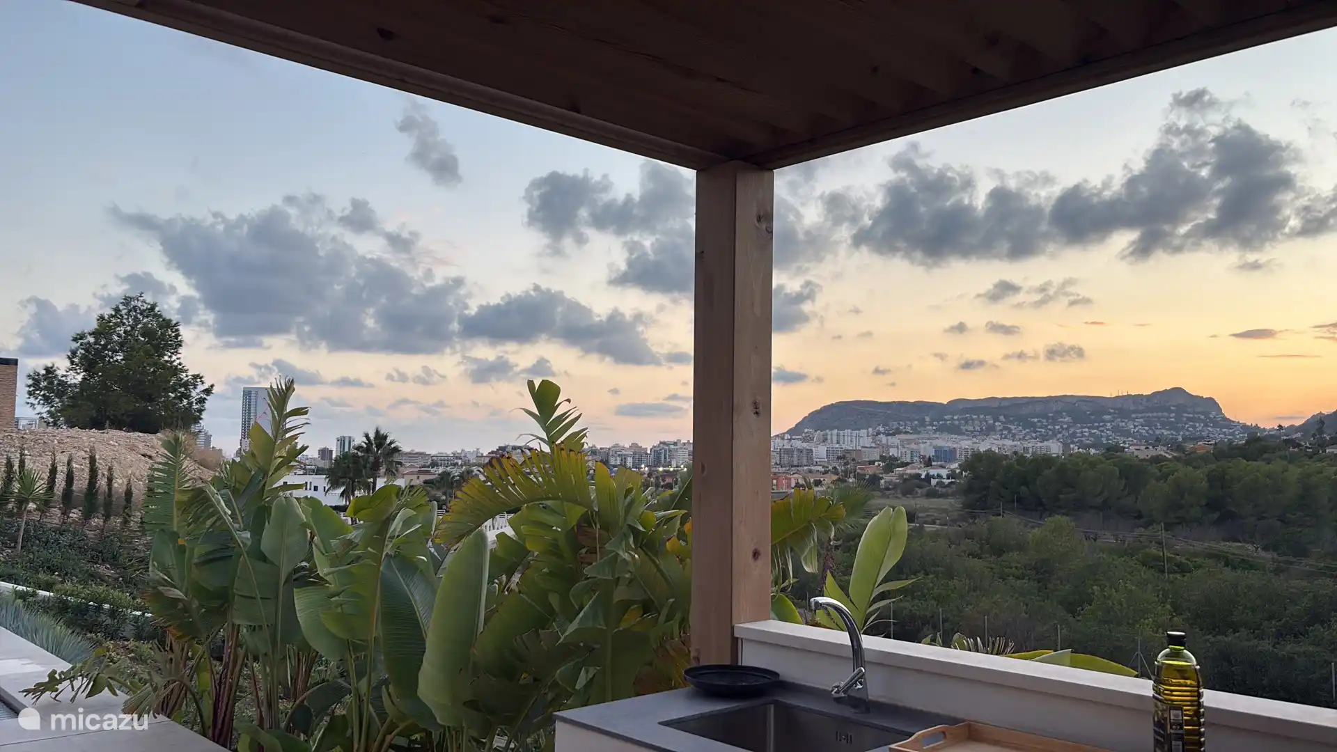 Calpe aus der Außenküche