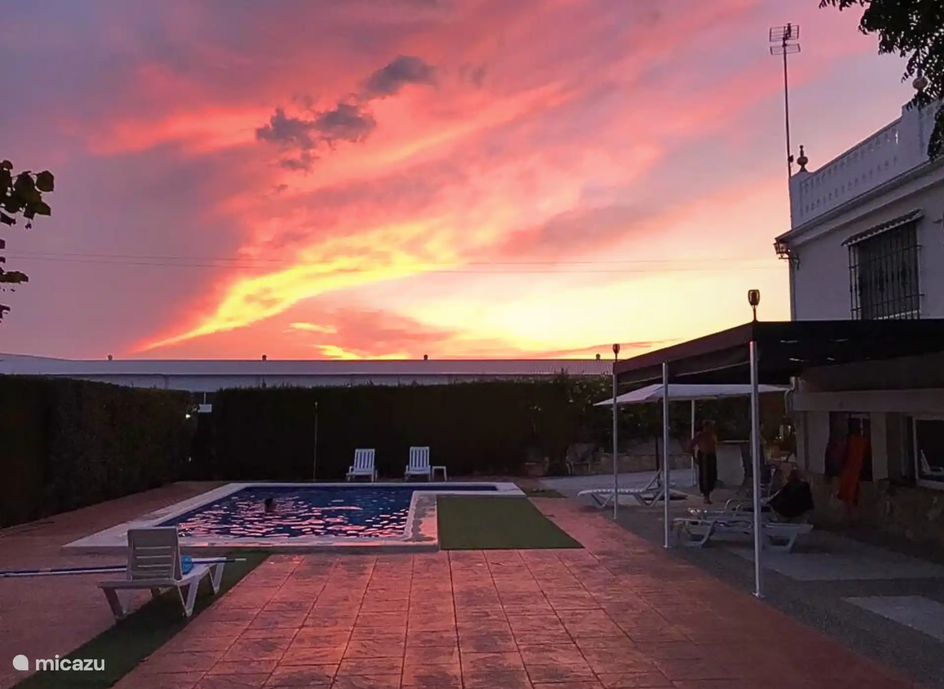 Atardecer en Villa de Lola