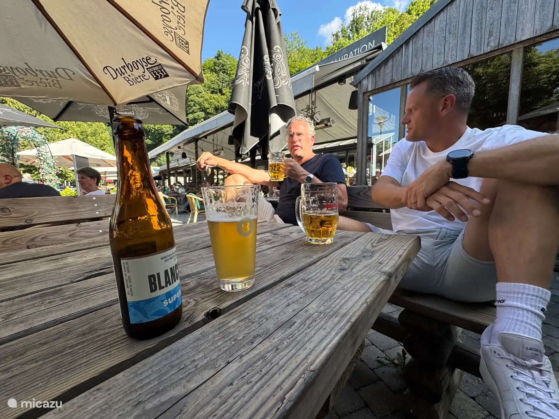 Genießen Sie die herrliche Umgebung