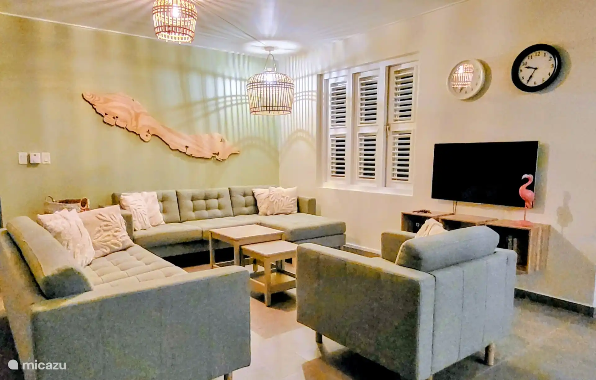 Maar zeg nou eerlijk, wie wil er binnen zitten op Curaçao???