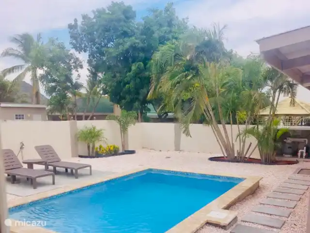 Location de Vacances Aruba, Oranjestad, Oranjestad, maison de ville - Retraite Casa Wayaca  Piscine partagée