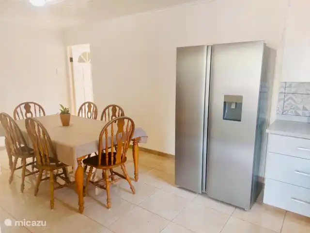 Location de Vacances Aruba, Oranjestad, Oranjestad, maison de ville - Retraite Casa Wayaca  Salle à manger/cuisine