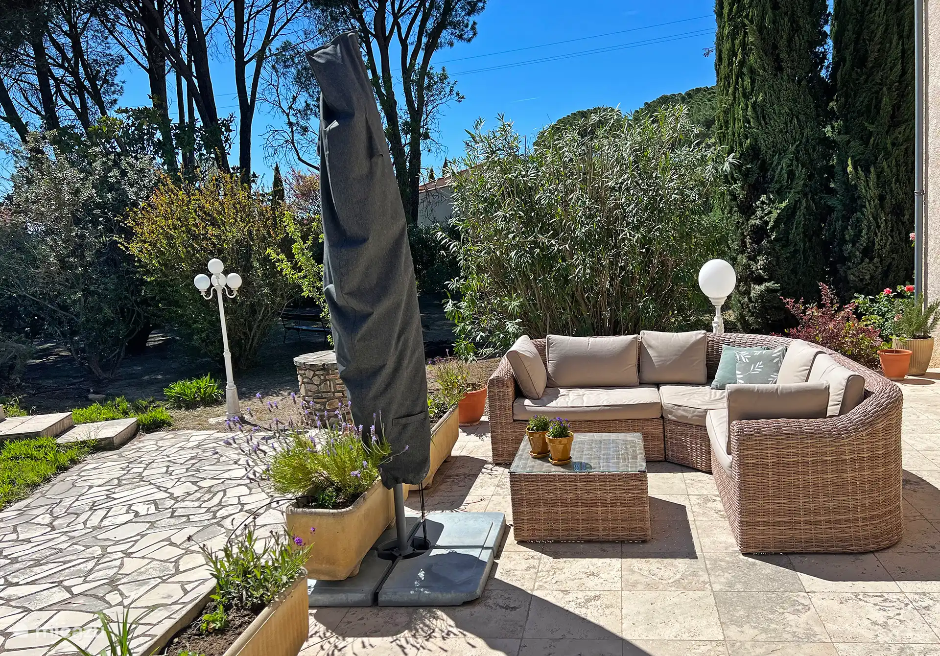 Terrace with lounge set