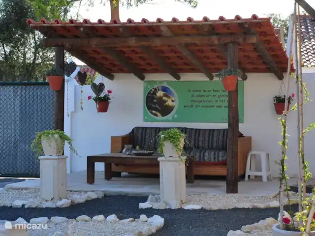 casa vacacional en Portugal, Costa de Prata, Alfeizerão –  Casa Andorinha Jardín