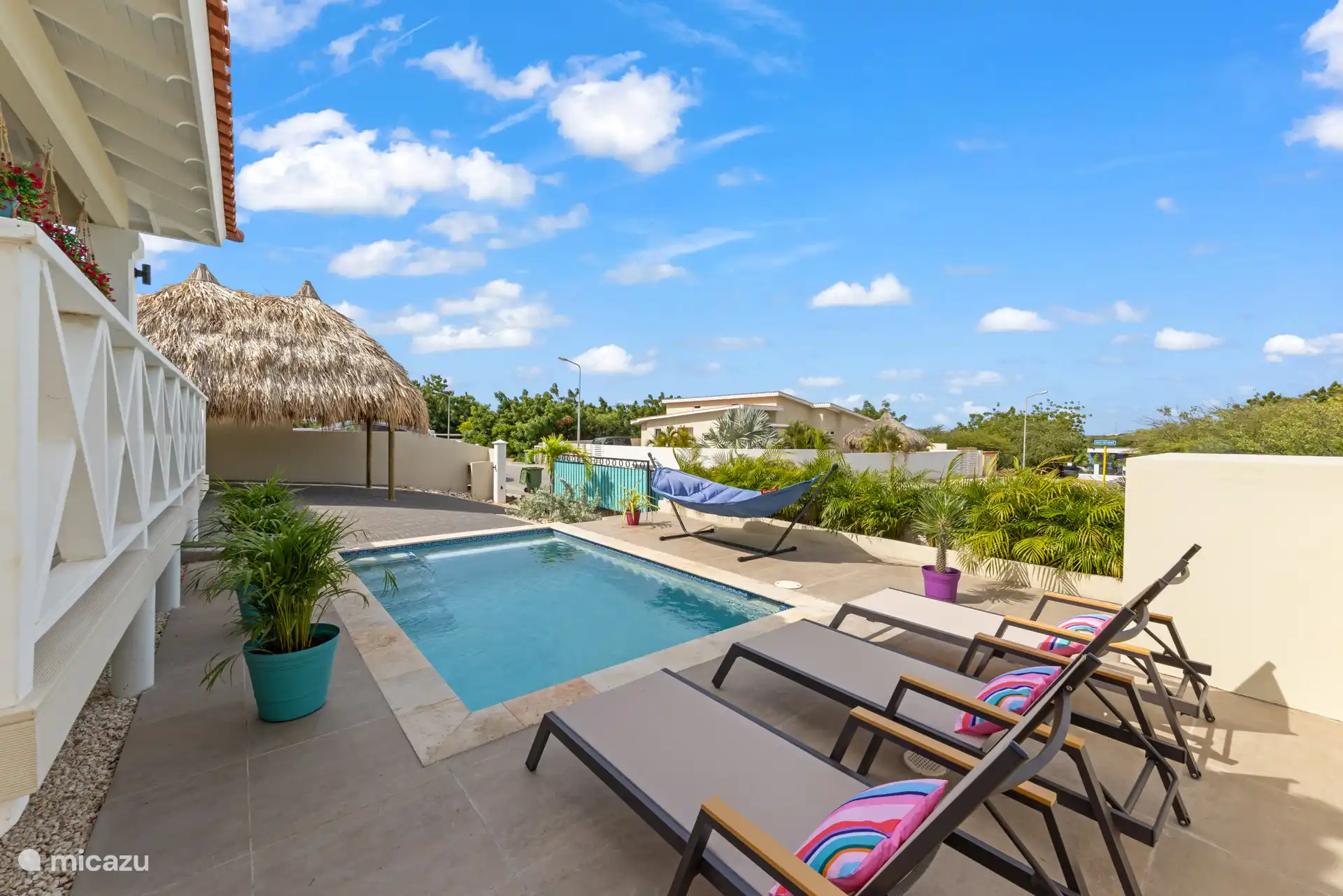 Villa Casa Luz Color Curaçao / Jan Thiel Nord