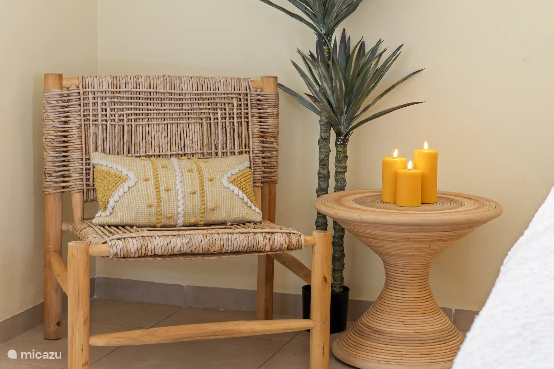 Villa Casa Luz Color Curaçao / Jan Thiel Nord