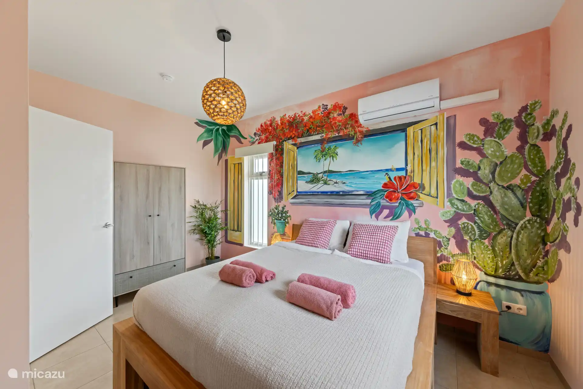 Villa Casa Luz Color Curaçao /Jan Thiel Noord