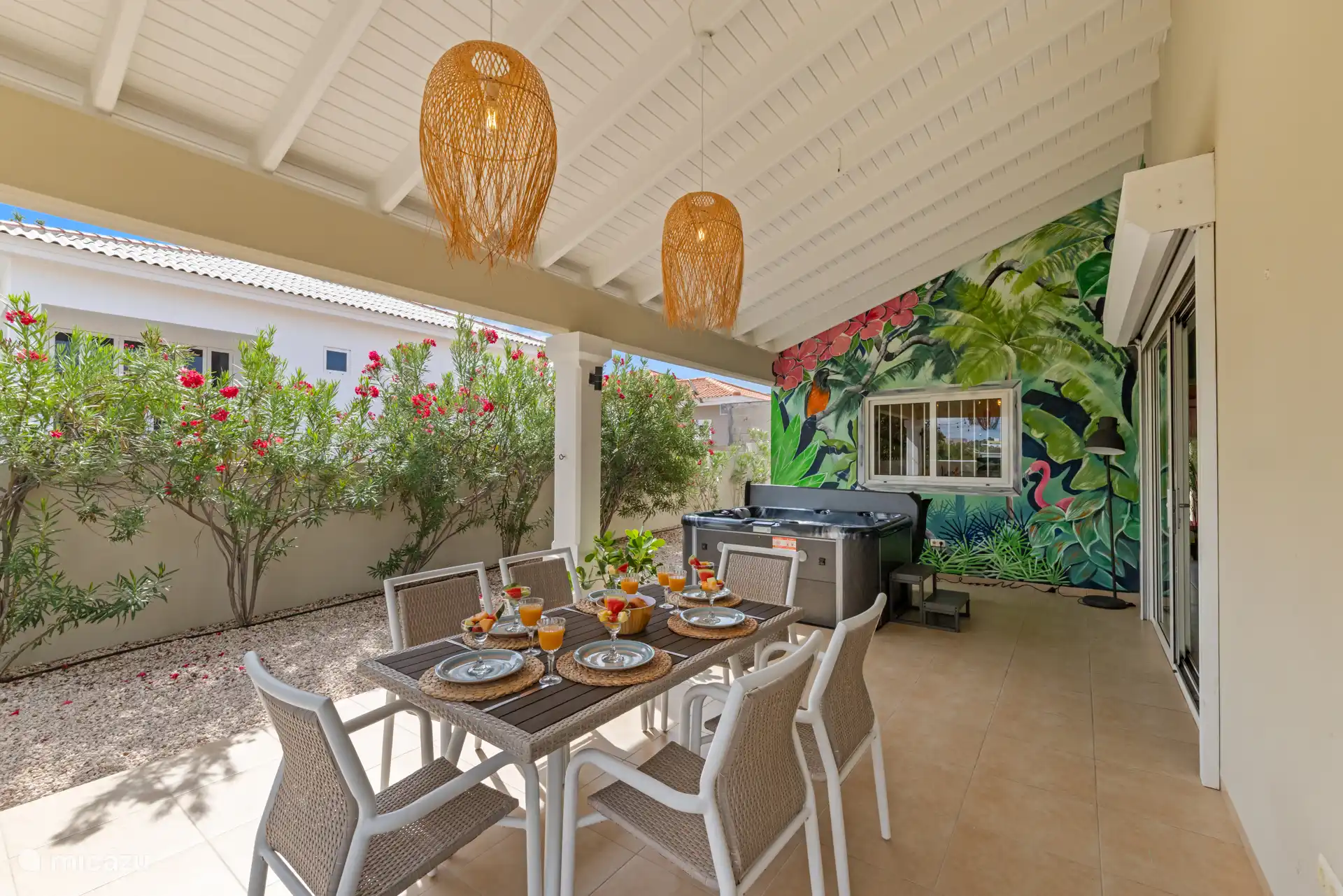 Villa Casa Luz Color Curaçao / Jan Thiel Nord