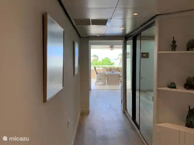 Résidence Piscadera | Curaçao, Curaçao-Centre, Piscadera - appartement Hall entre le salon, la cuisine et les dortoirs