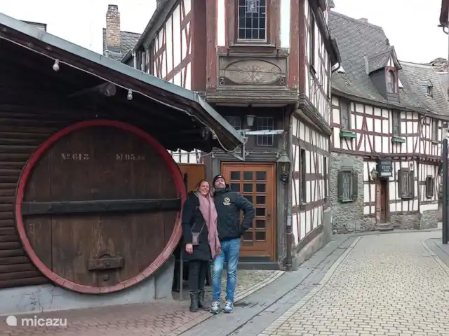 Rheintal en Alemania, Renania-Palatinado, Weyer - chalet Visita el pub de 500 años de antigüedad en Braubach