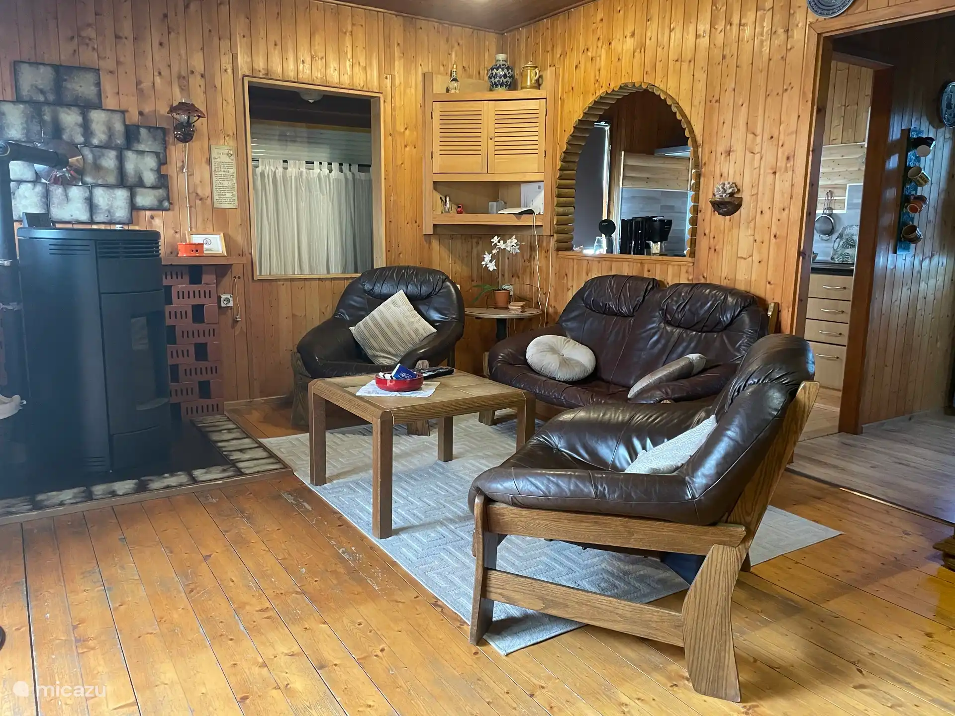 Chalet en bois authentique avec une atmosphère agréable