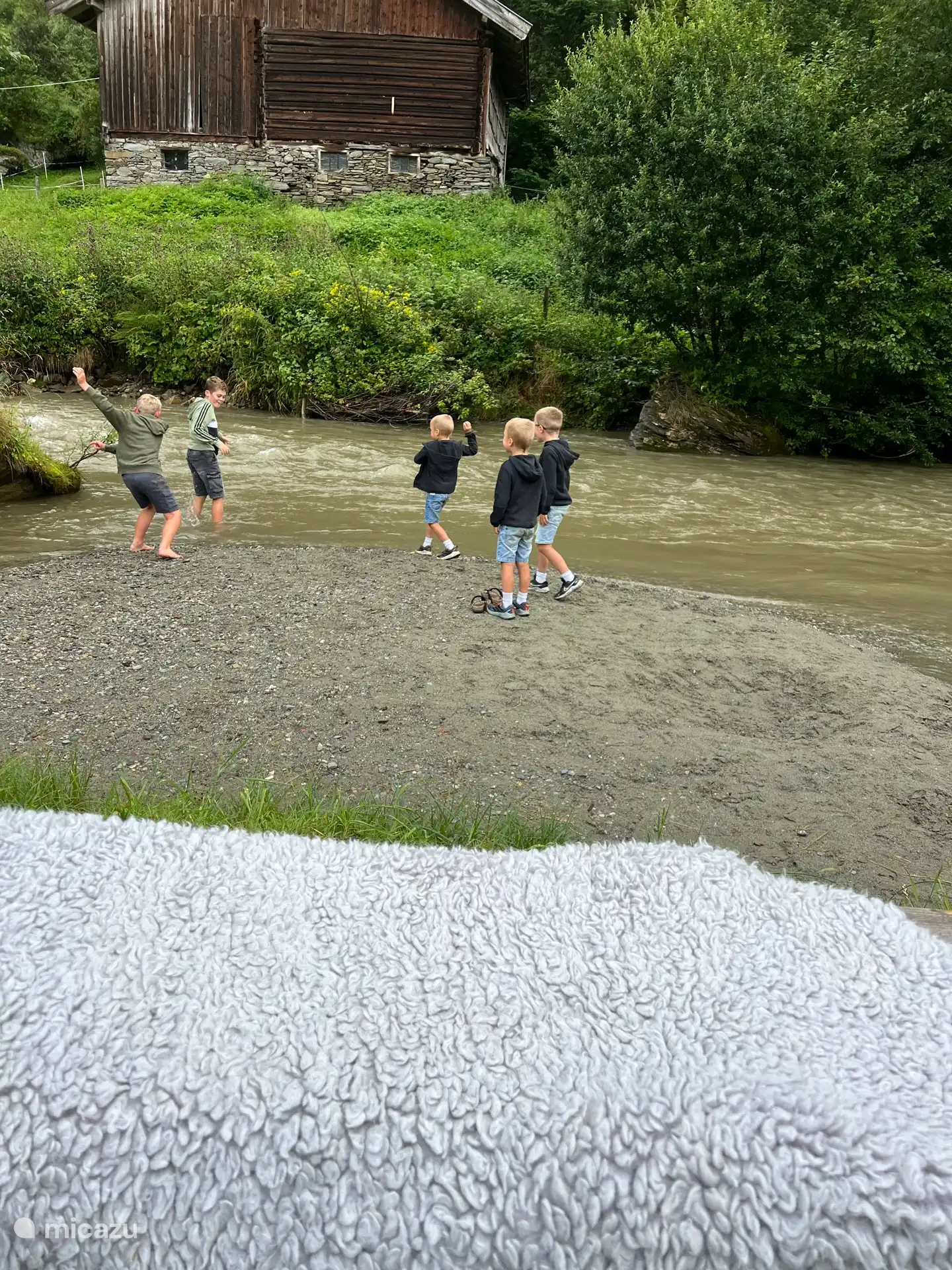 Privatstrand am Fluss 