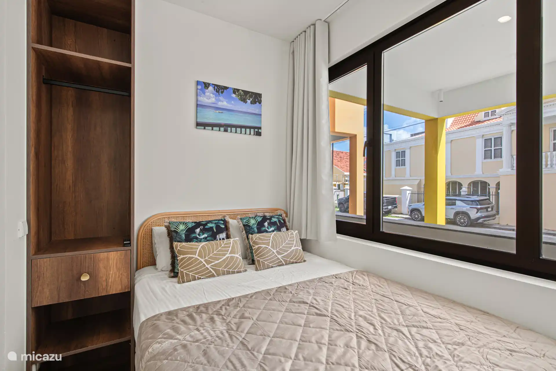 Zweites Schlafzimmer - gemütlicher und praktischer Raum